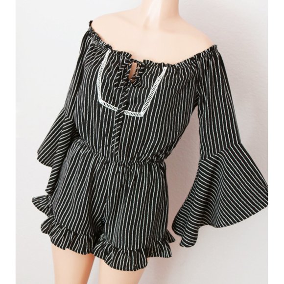 Black Stripe Off Shoulder Bell Sleeves Boho Romper - Picture 2 of 9